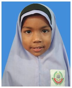 আনায়া দেওয়ান আদিবা